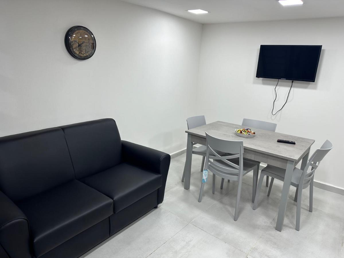 Charly Home Neapel Exterior foto